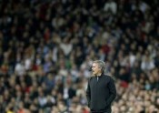mourinhonotyelling
